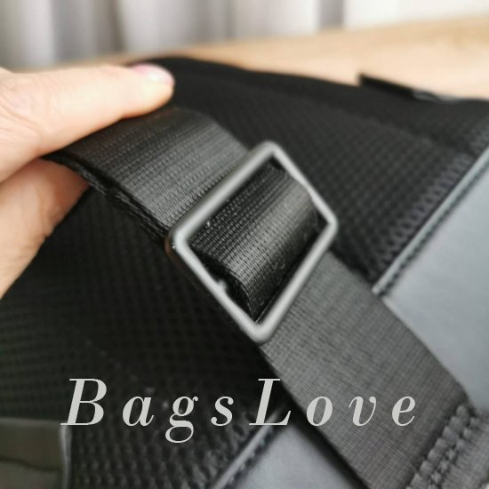 Сумка-слинг Louis Vuitton B108389