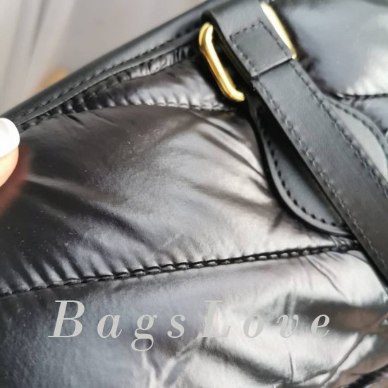 Сумка Yves Saint Laurent Tote Bag B108413