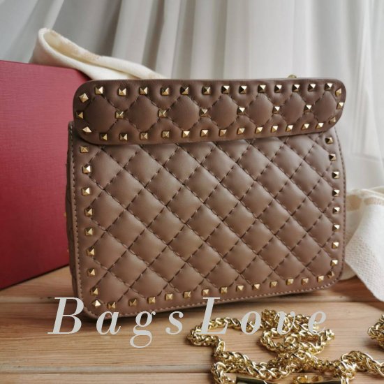 Сумка Valentino Garavani Stud B108421