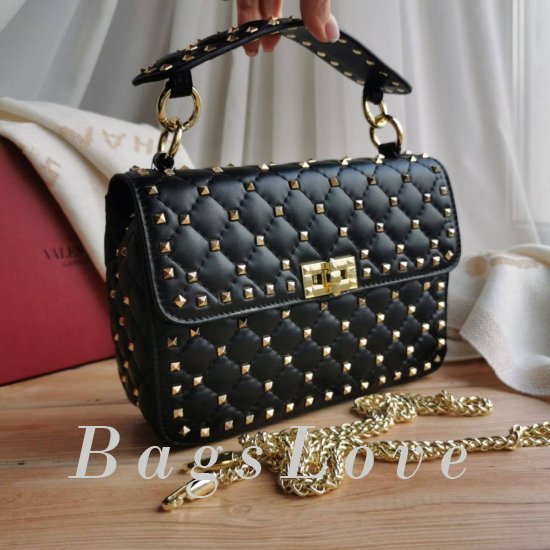 Сумка Valentino Garavani Stud B108423