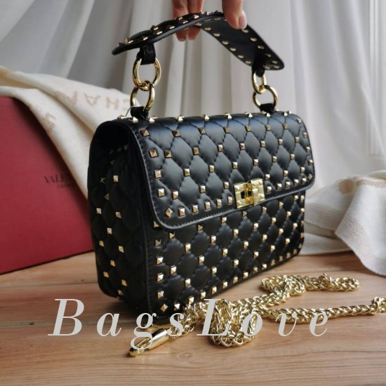 Сумка Valentino Garavani Stud B108423