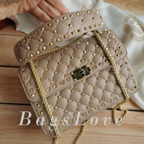 Сумка Valentino Garavani Stud B108424