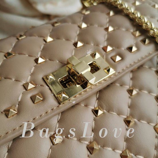 Сумка Valentino Garavani Stud B108424