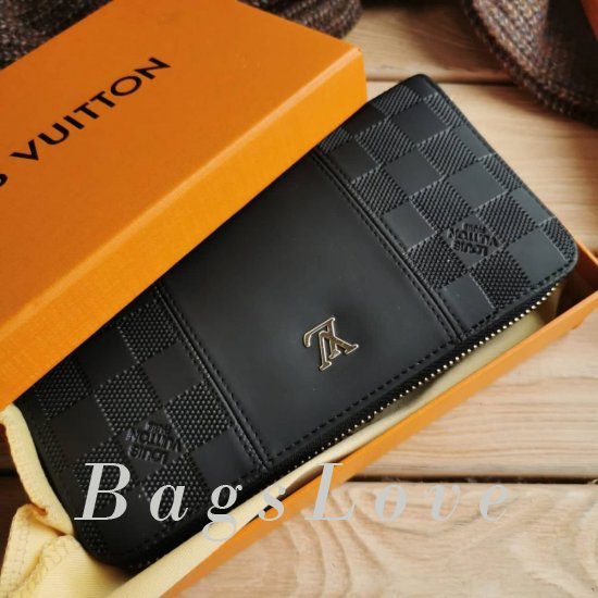 Кошелек Louis Vuitton B108429