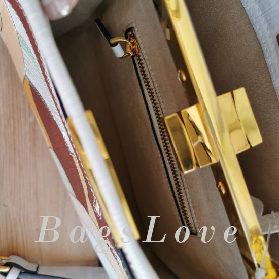 Сумка Fendi Pecaboo B108448