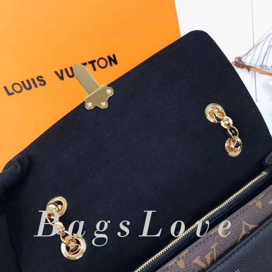 Сумка Louis Vuitton B108454