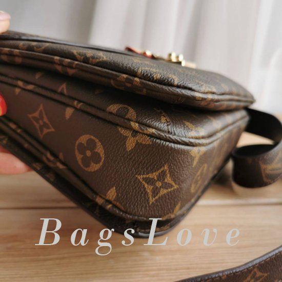 Сумка Louis Vuitton B108456
