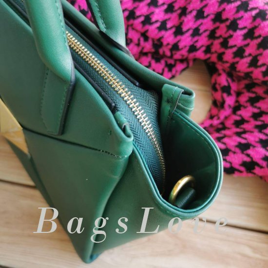 Сумка Valentino Caravani B108473