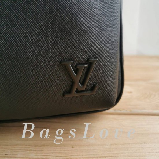 Рюкзак Louis Vuitton Avenue Sling B108485