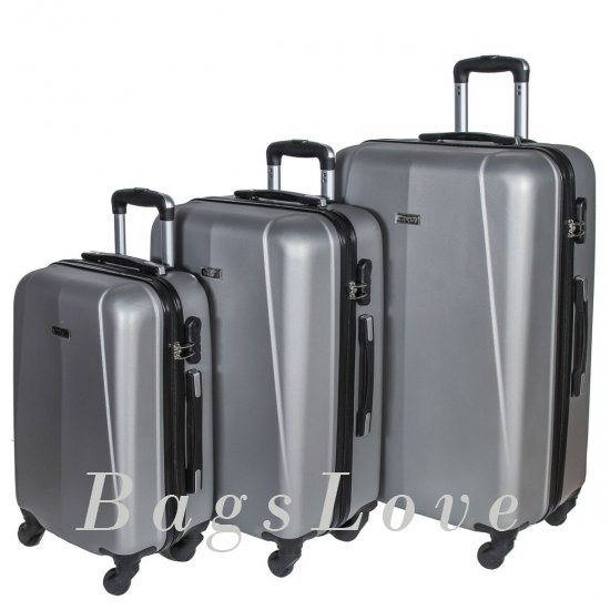 Чемодан BЧ000009