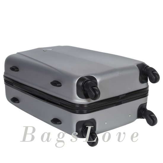 Чемодан BЧ000009