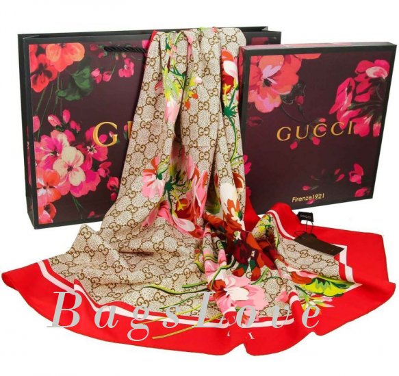 Палантин Gucci (Гуччи) B300286 