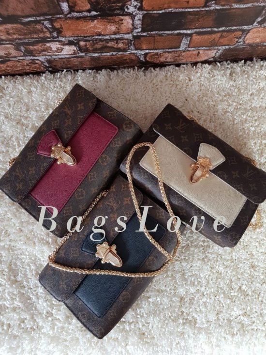 Клатч Louis Vuitton B103217