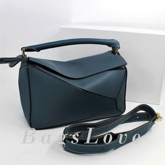 Женская сумка Loewe B104317