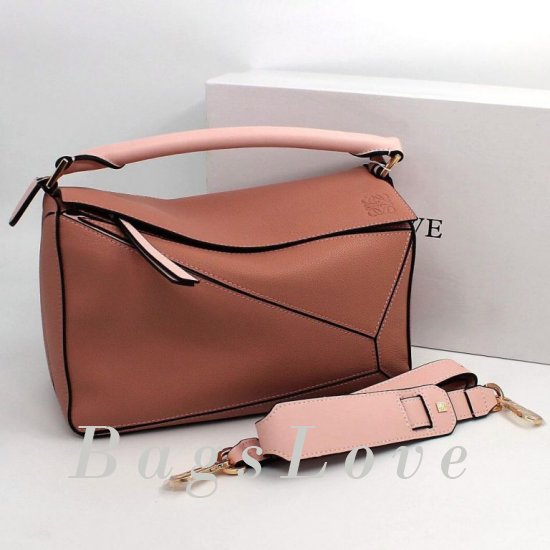 Женская сумка Loewe B104318