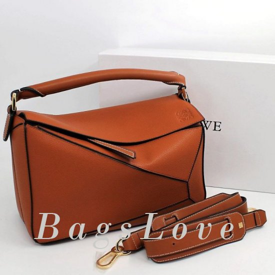 Женская сумка Loewe B104320