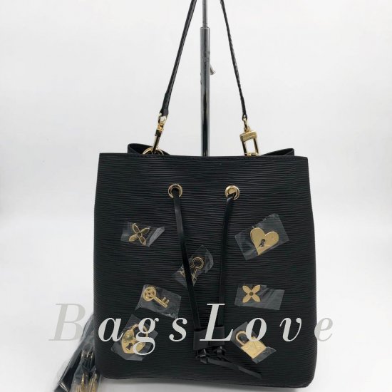 Женская сумка Louis Vuitton (Луи Виттон) B104449