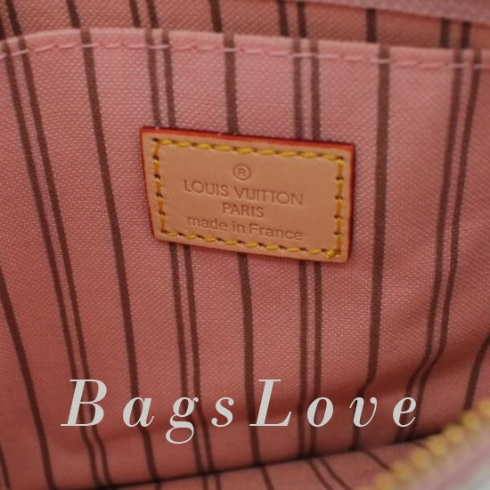 Женская сумка Louis Vuitton (Луи Виттон) B104468