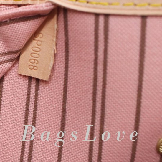 Женская сумка Louis Vuitton (Луи Виттон) B104468