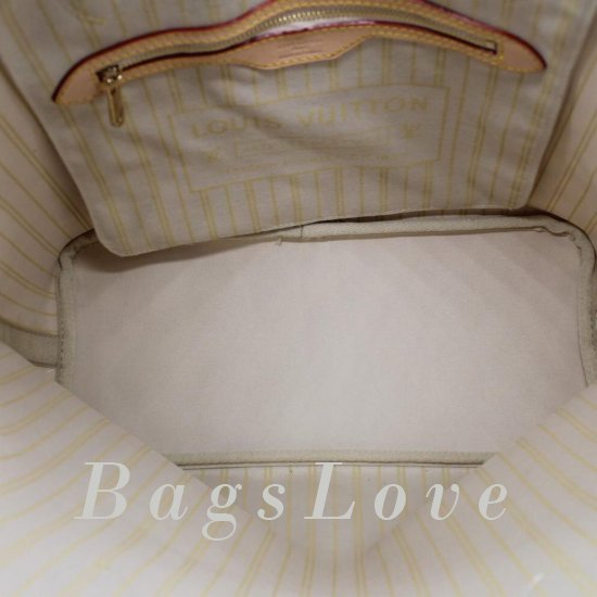 Женская сумка Louis Vuitton (Луи Виттон) B104469