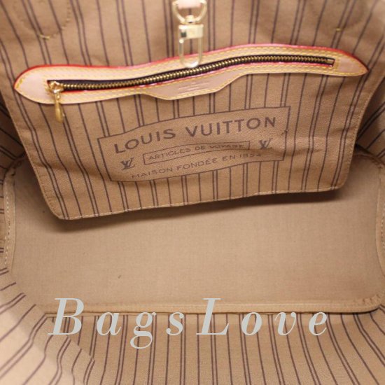 Женская сумка Louis Vuitton (Луи Виттон) B104471