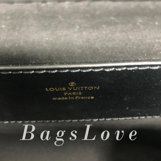 Клатч Louis Vuitton B104485