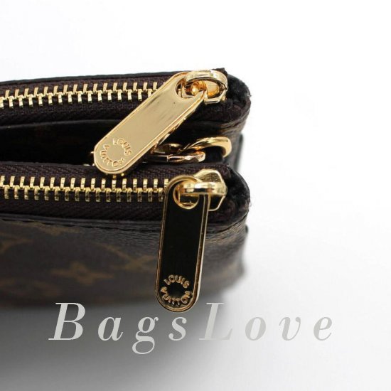 Клатч Louis Vuitton B104524
