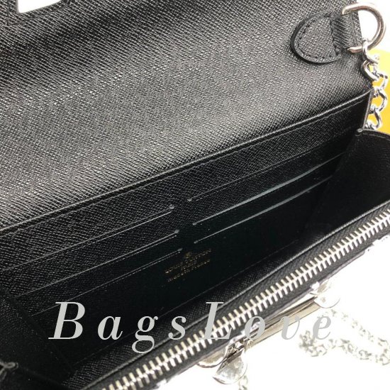 Клатч Louis Vuitton B104666