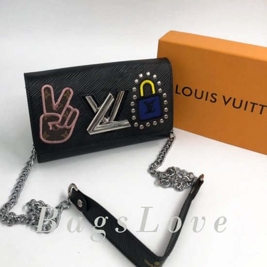 Клатч Louis Vuitton B104668