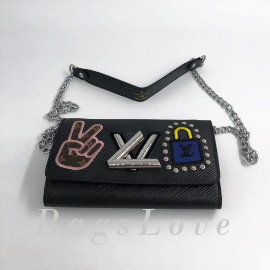 Клатч Louis Vuitton B104668