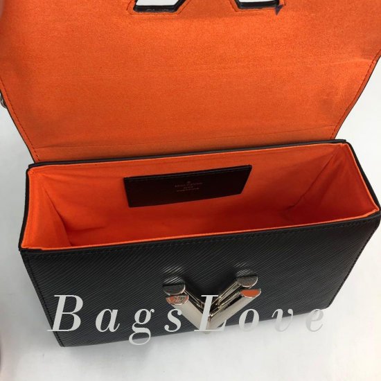 Клатч Louis Vuitton B104705