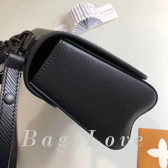 Клатч Louis Vuitton B104706