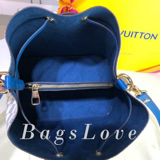 Женская сумка Louis Vuitton (Луи Виттон) B105068