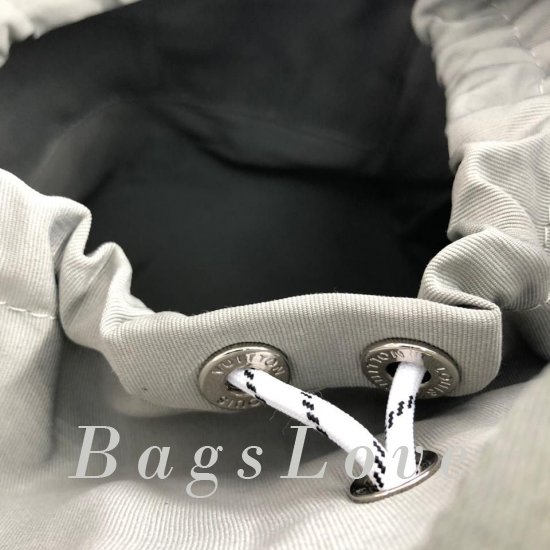 Женский рюкзак Louis Vuitton B105192