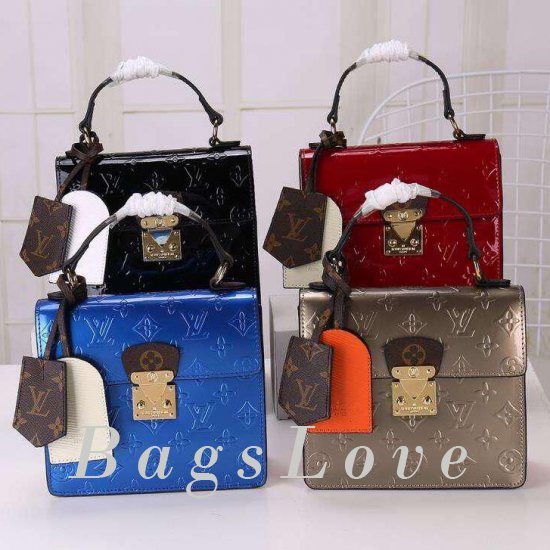 Женская сумка Louis Vuitton (Луи Виттон) B105207