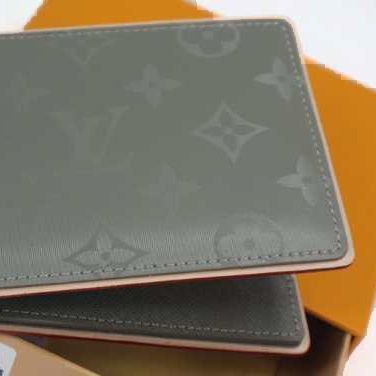 Кошелек Louis Vuitton (Луи Виттон) B105222