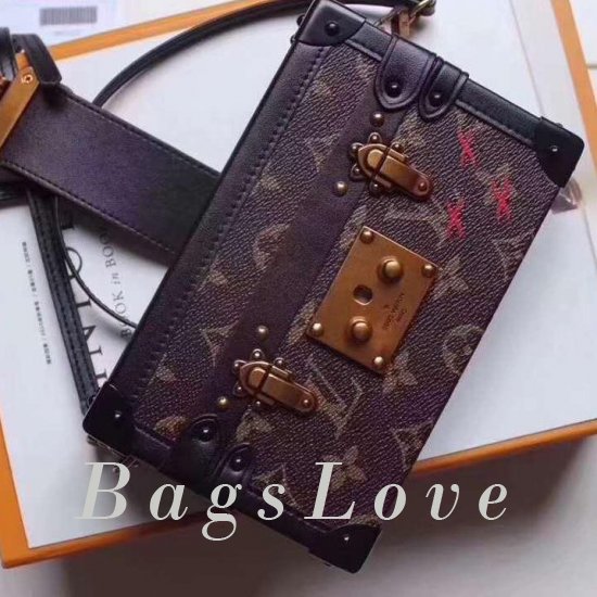 Клатч Louis Vuitton B105236