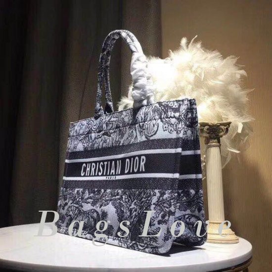 Женская сумка Christian Dior (Кристиан Диор) B105242