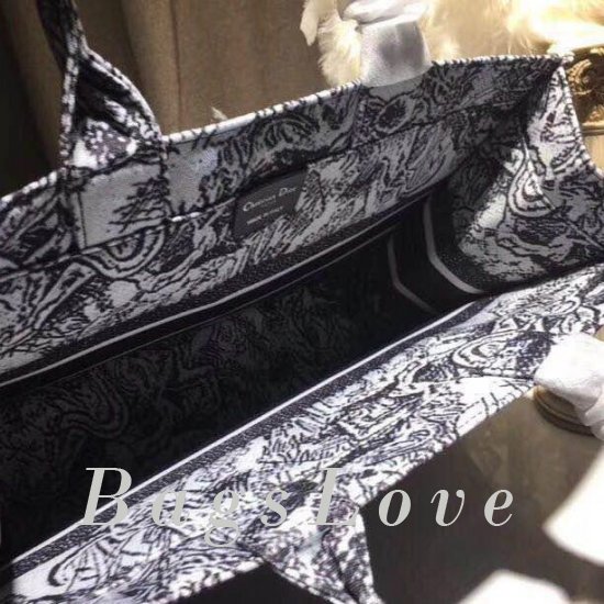 Женская сумка Christian Dior (Кристиан Диор) B105242