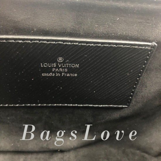 Клатч Louis Vuitton B105274