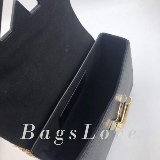 Клатч Louis Vuitton B105275