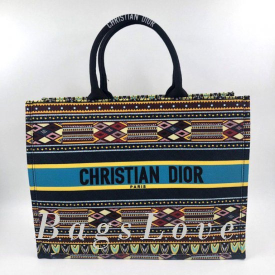 Женская сумка Christian Dior (Кристиан Диор) B105286