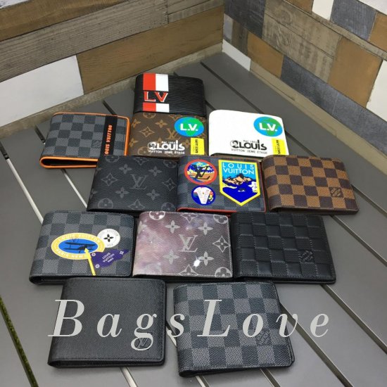 Кошелёк Louis Vuitton BЭ1105366