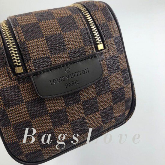 Клатч Louis Vuitton B105357