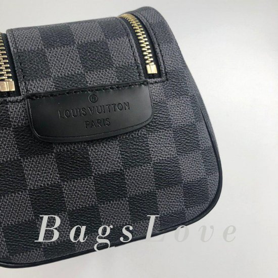 Клатч Louis Vuitton B105358