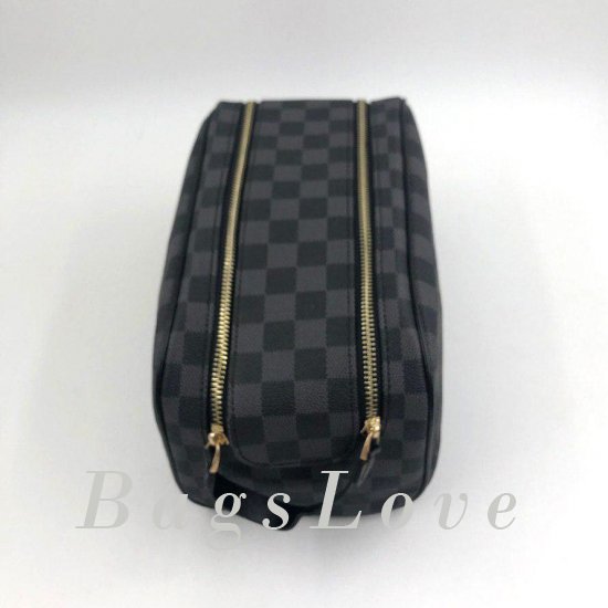 Клатч Louis Vuitton B105358
