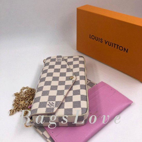 Клатч Louis Vuitton B105367