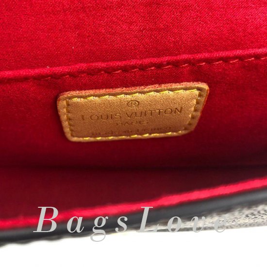 Клатч Louis Vuitton B105368