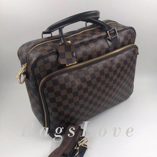 Женская сумка Louis Vuitton (Луи Виттон) B105379