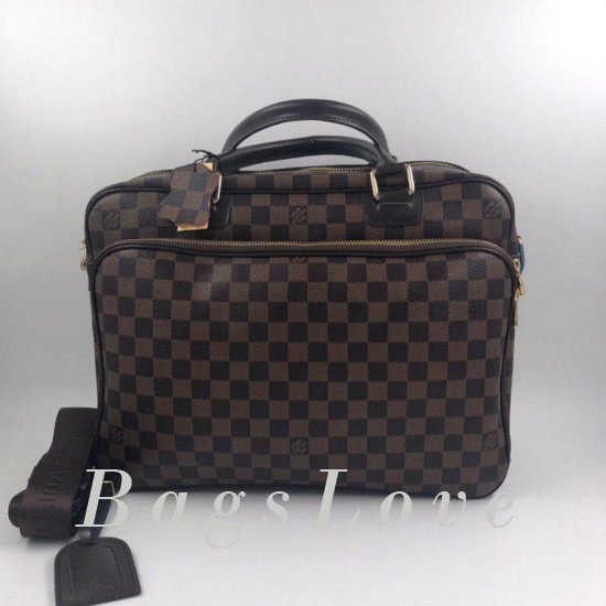Женская сумка Louis Vuitton (Луи Виттон) B105379